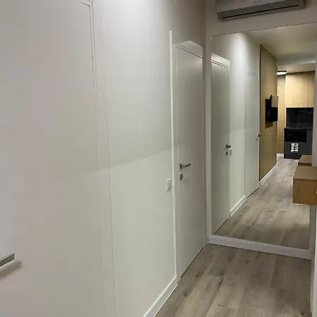 118 Apartment *